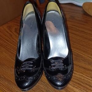 Fioni black high heels, 4" high, EUC